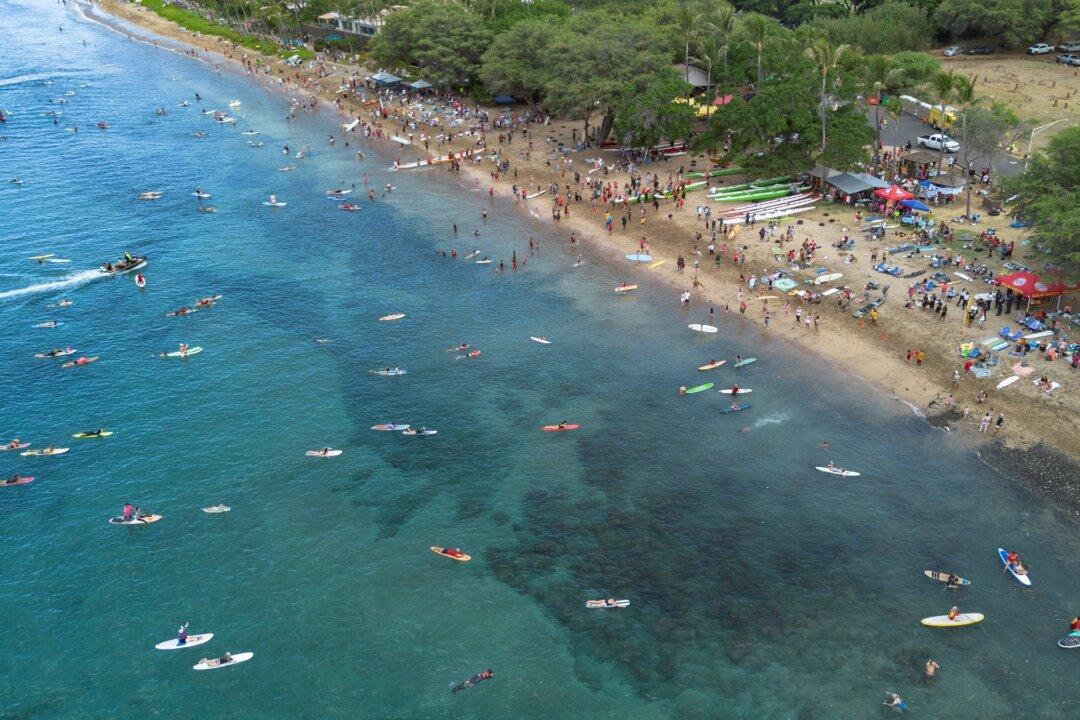 Maui Remembers 102 Lost in Lahaina Wildfire With a Paddle Out One Year After Devastating Blaze