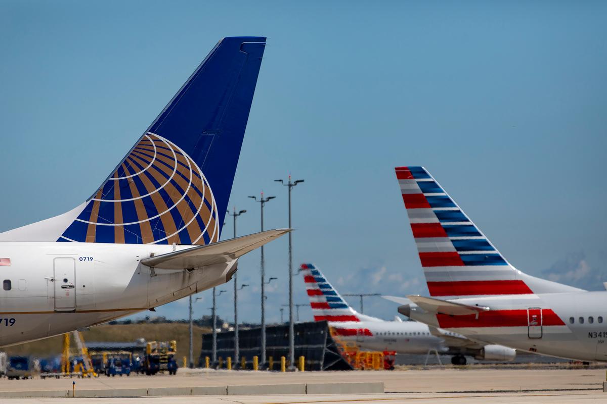 When Do Airlines Give Vouchers for Delays?