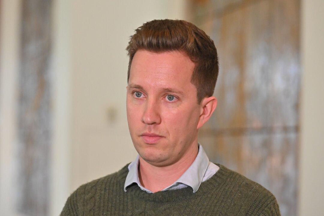 No Reset for Greens, Labor Deadlock Over Housing Crisis