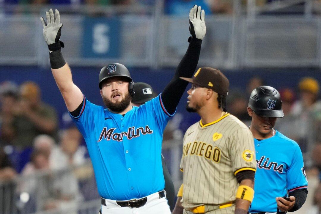 Another Home Run From Burger Helps Marlins Snap Padres’ Winning Streak