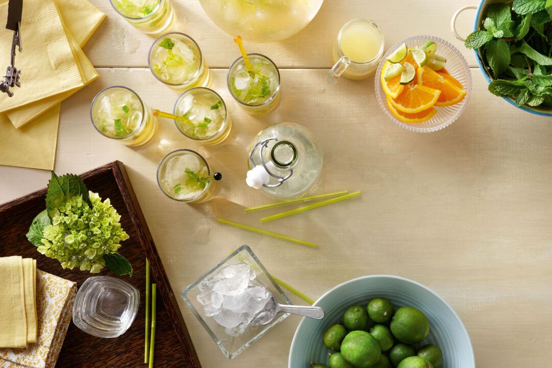 The Trick to Throwing a Summer Cocktail Party at a Moment’s Notice