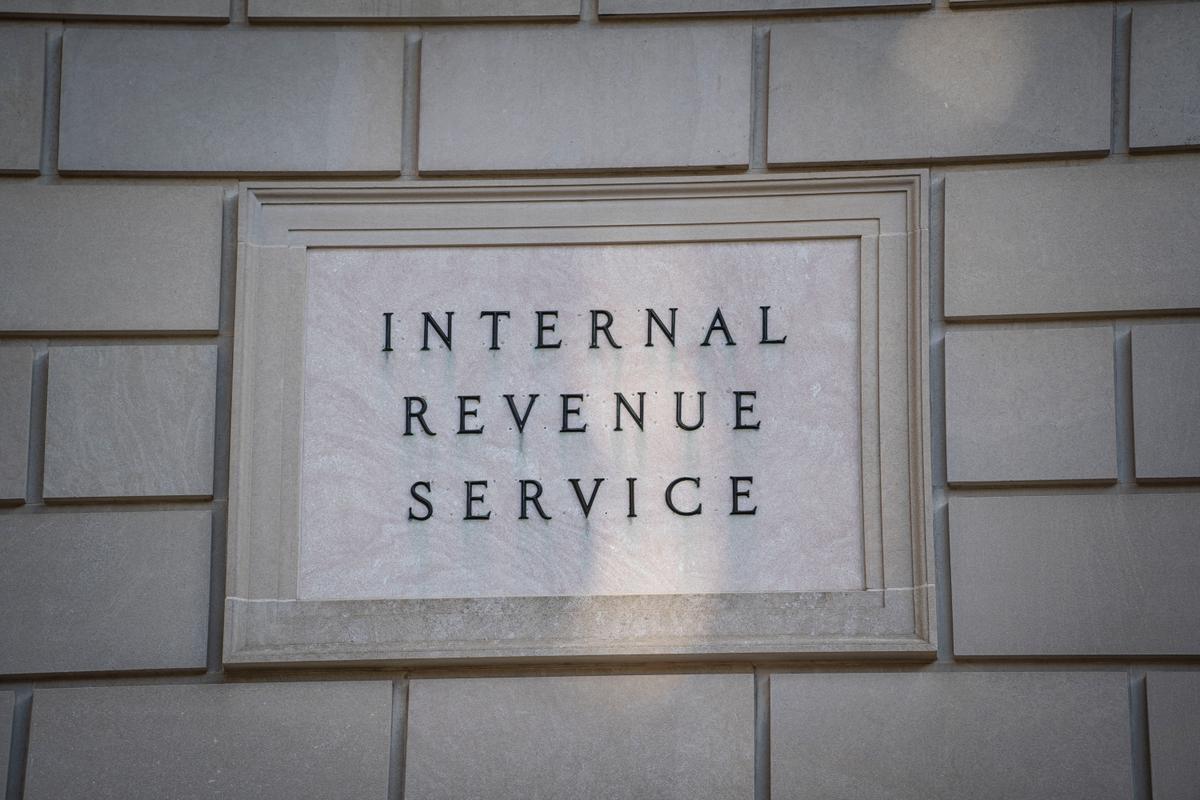 IRS Raises FSA Employee Contribution Limit to $3,300 for 2025