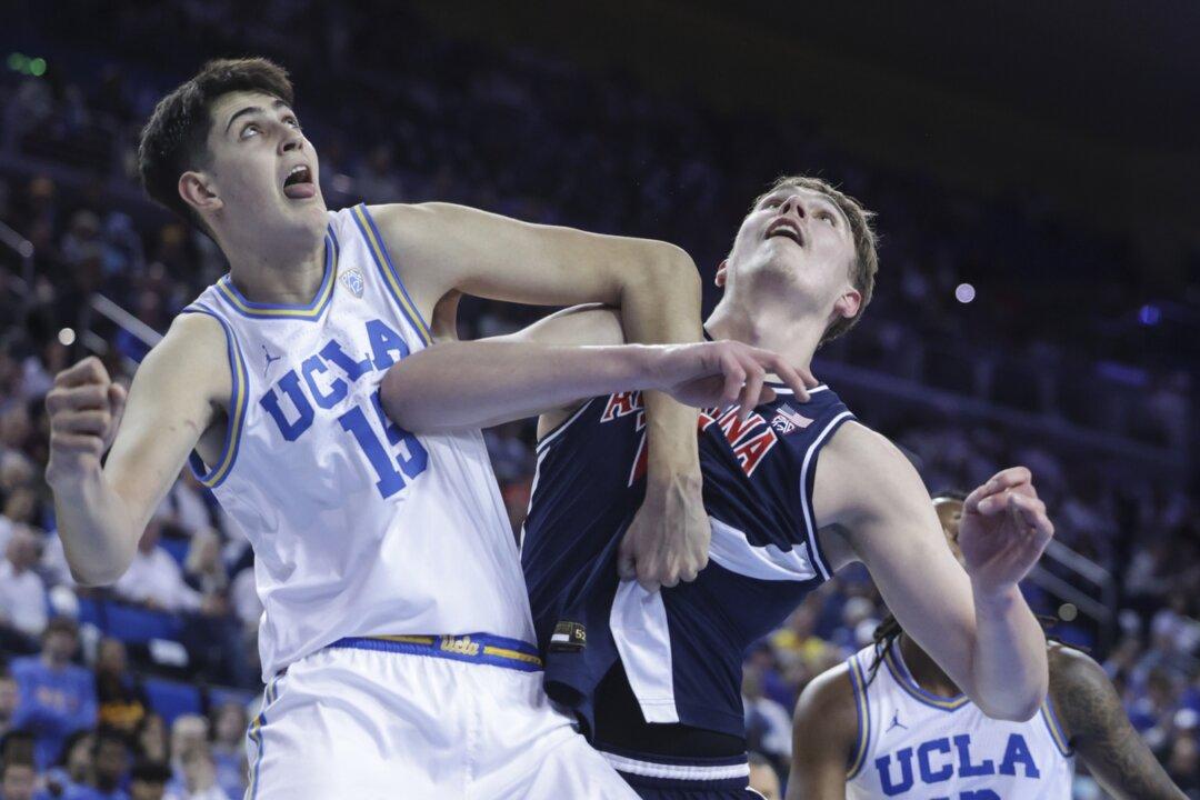 Former Pac-12 Rivals UCLA, Arizona Agree to Keep Basketball Series Alive
