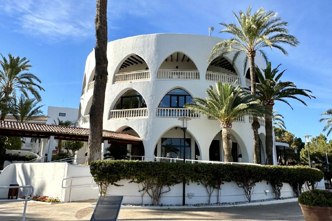 Mallorca: A Peaceful Mediterranean Retreat