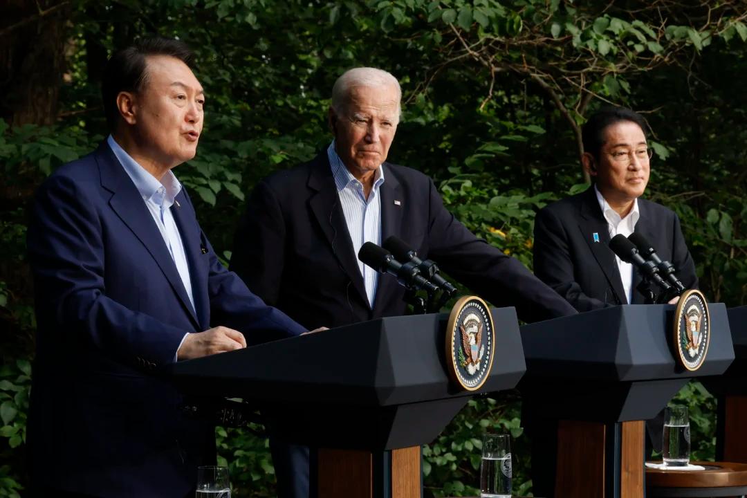 Japan, South Korea, US Renew Cooperation Vow 1 Year After Historic Summit
