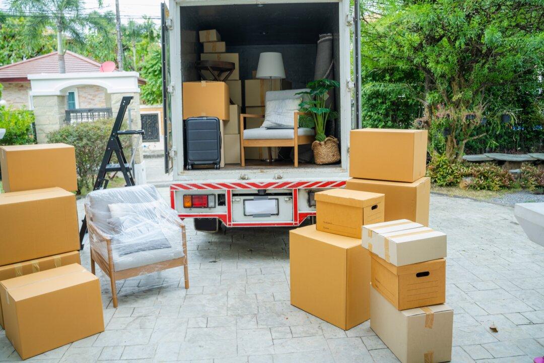 Here’s How to Cut Costs When Moving