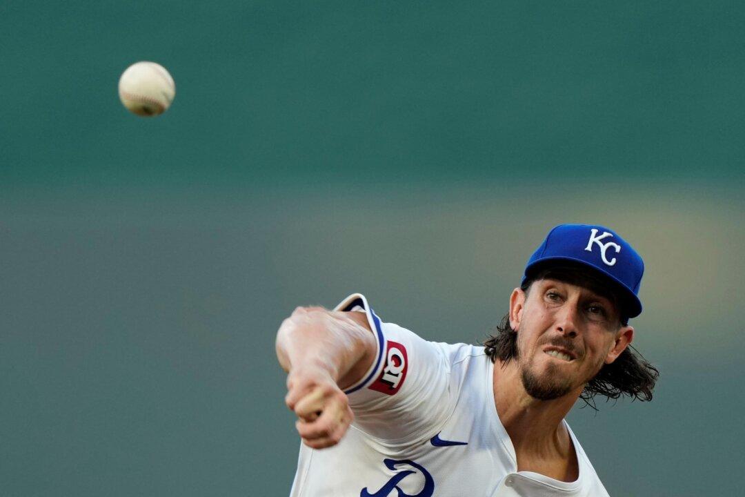 Royals’ Lorenzen Blanks Angels Over Seven Innings to Spoil Cueto’s Big-League Return