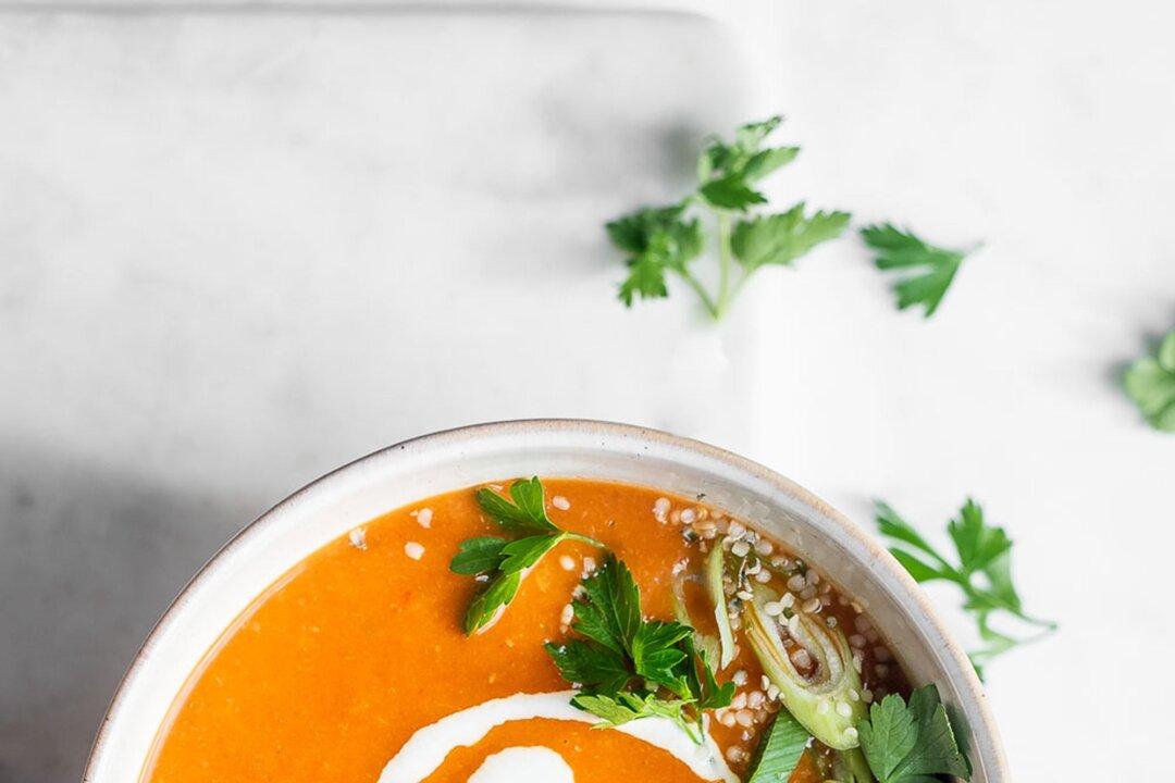 Tomato and White Bean Soup