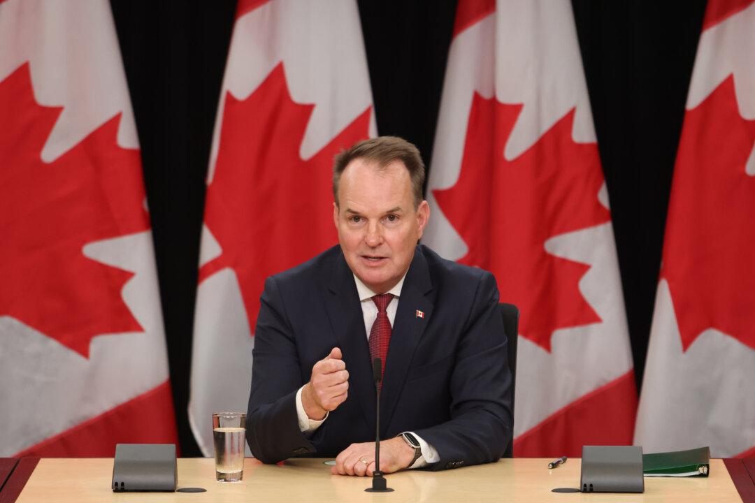 Rail Shutdown: Federal Government Forces Binding Arbitration