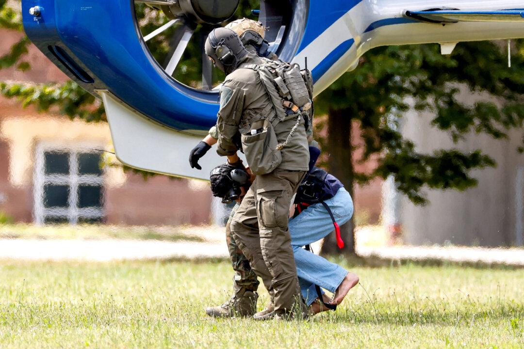 Suspect in German Stabbing Rampage Is Syrian Man, Who Confessed, Authorities Say