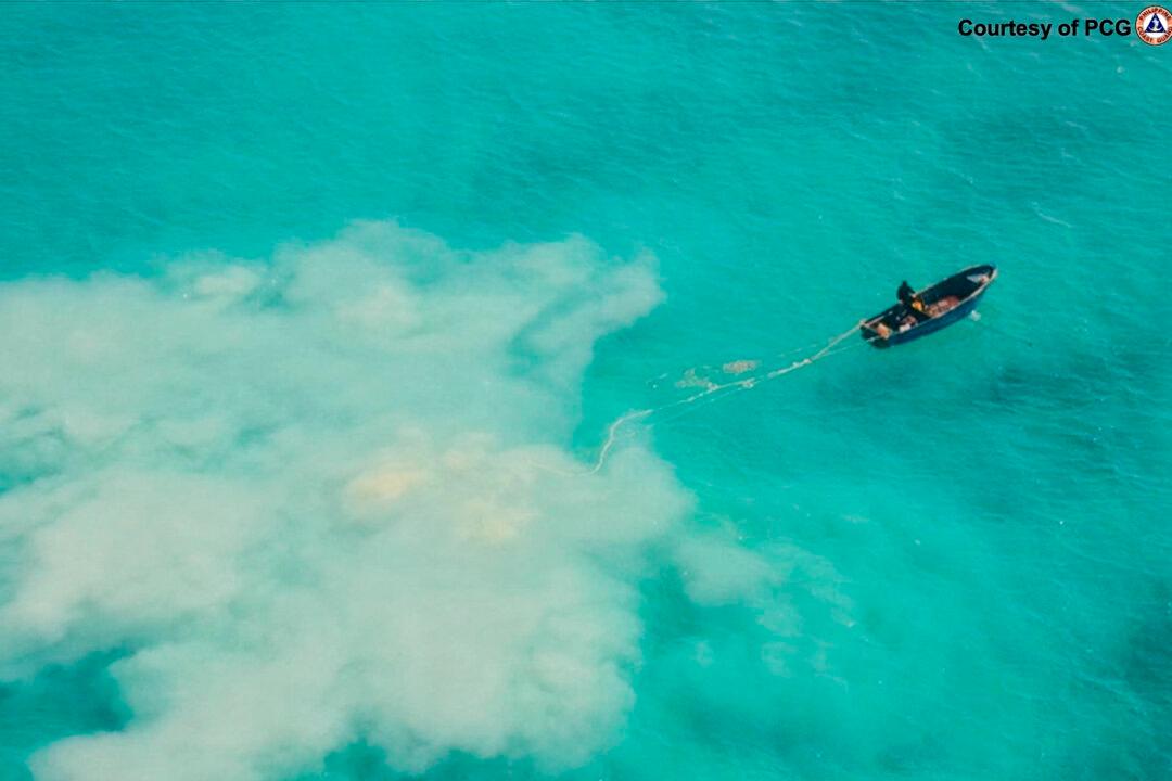 Philippines, US Decry China’s ‘Dangerous Actions’ After Flare Incidents