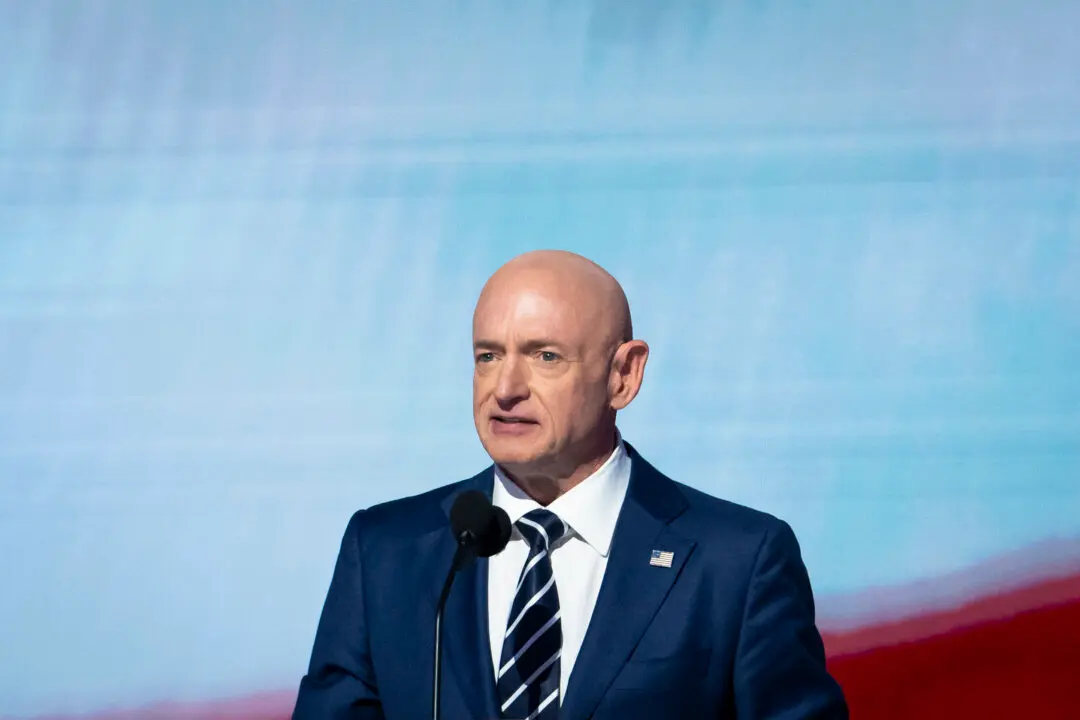 Hegseth Orders Navy to Review Sen. Mark Kelly’s Comments in ‘Illegal Order’ Video