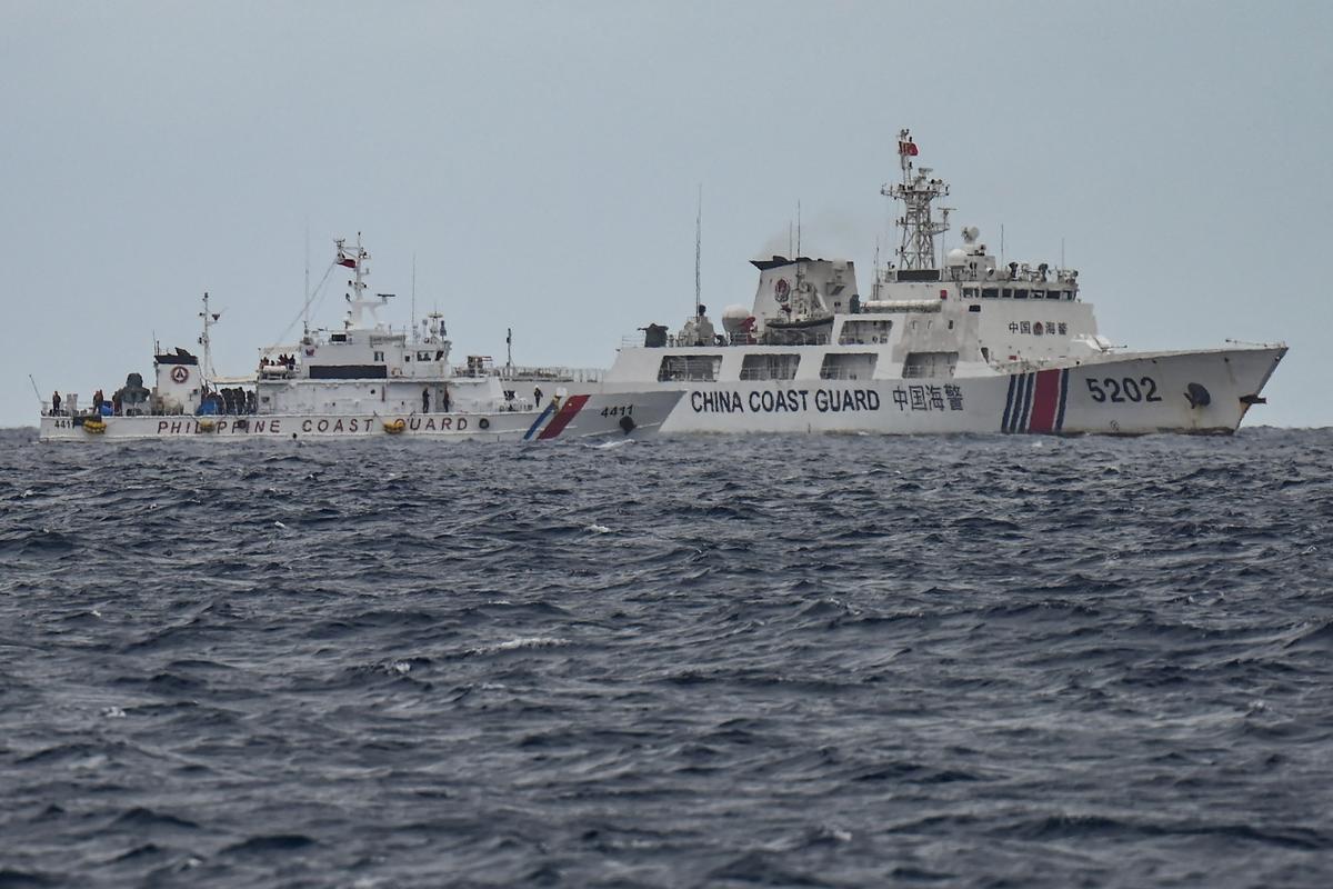 US, China Military Commanders in Indo-Pacific Hold Call Amid Regional Tensions