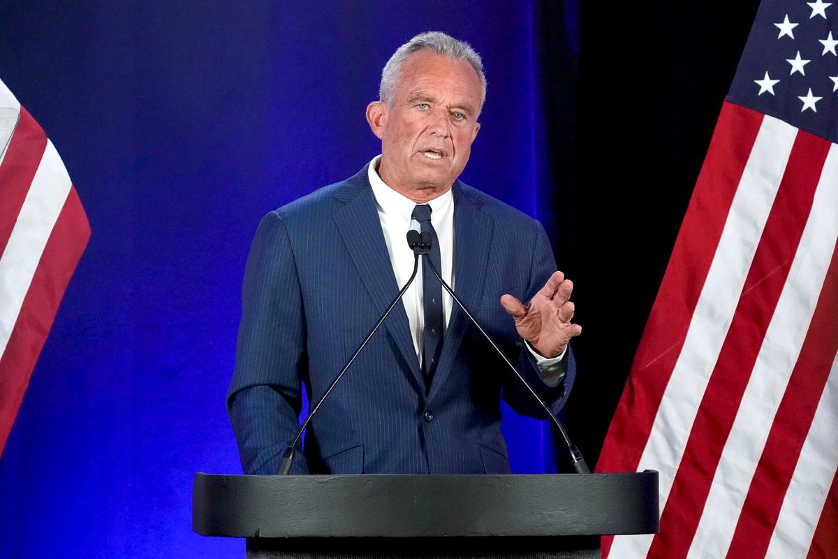RFK Jr. to Remain on Michigan, Wisconsin Ballots