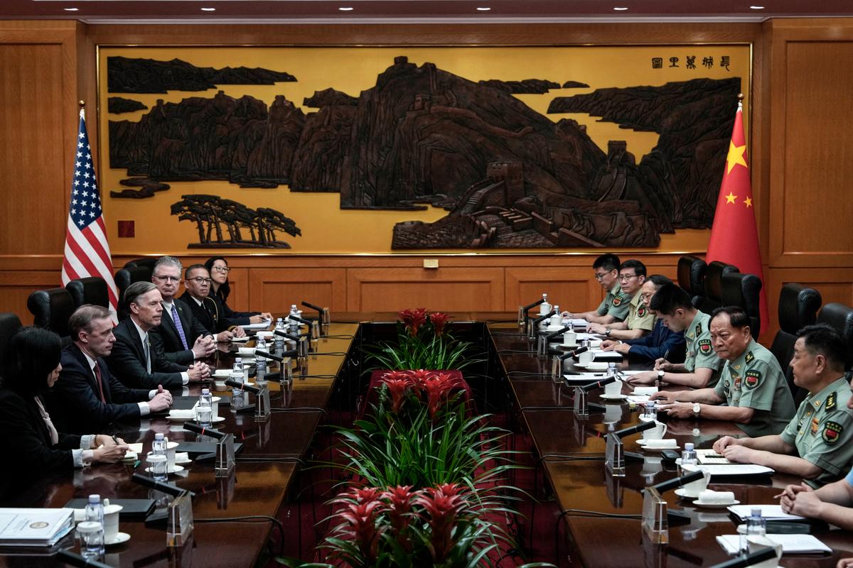 US National Security Adviser Holds Rare Meeting With Senior Military Official in China