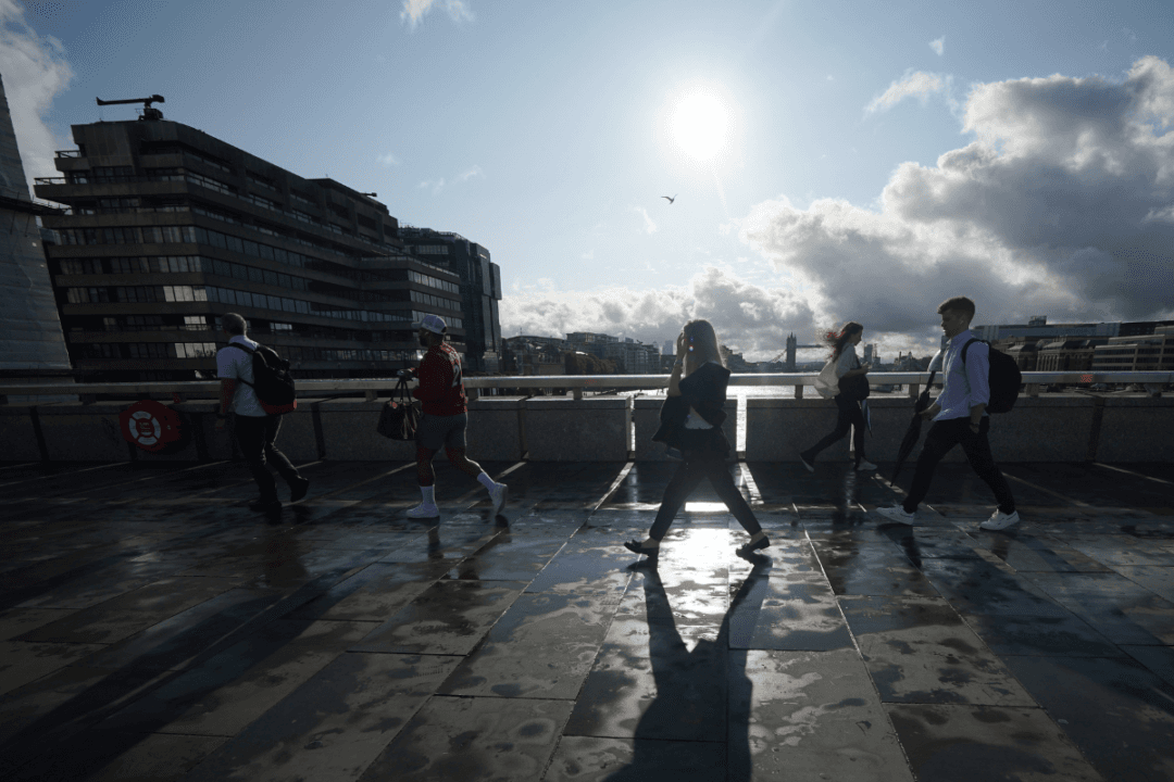 Suicides at Highest Rate Since 1999: ONS