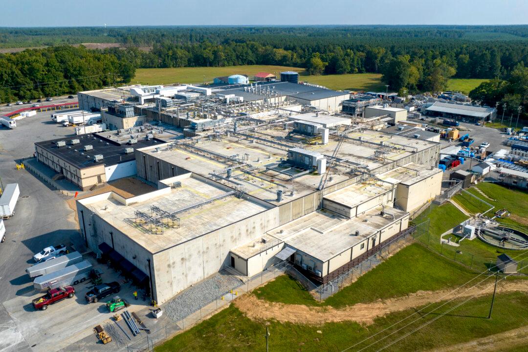 CDC Declares Listeria Outbreak From Boar’s Head Strain Over