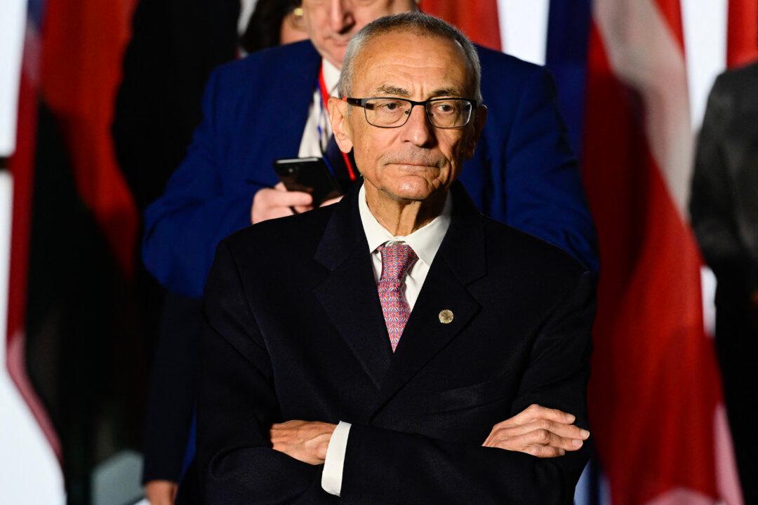 Biden’s Climate Czar John Podesta to Visit China for Talks