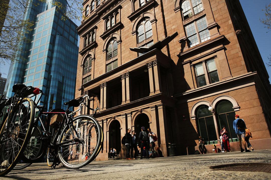 Senior Students at NYC’s Cooper Union College to Graduate Tuition-Free