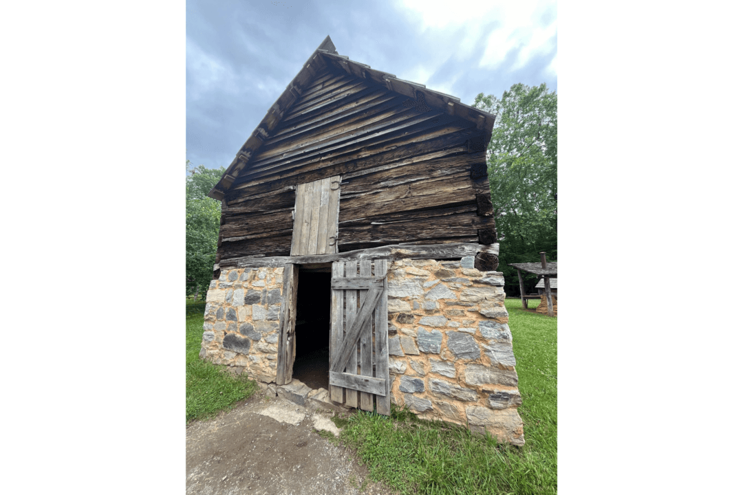 Fall for Apples in the Smoky Mountains