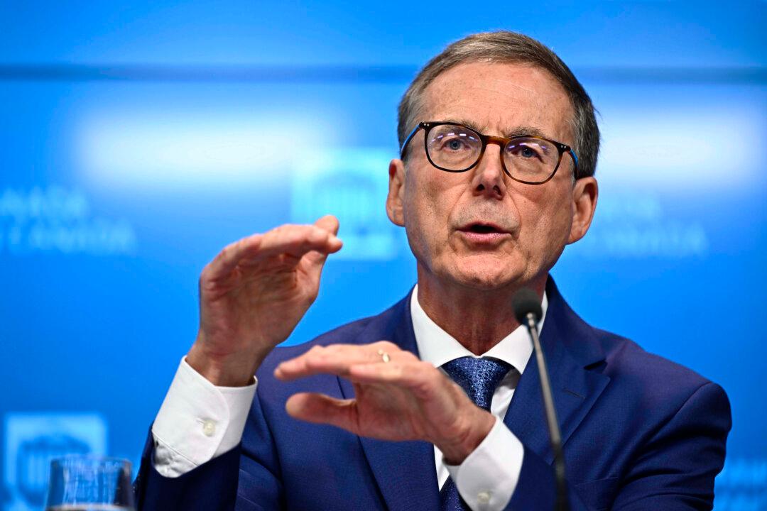 Bank of Canada Seeking Second External Deputy Governor