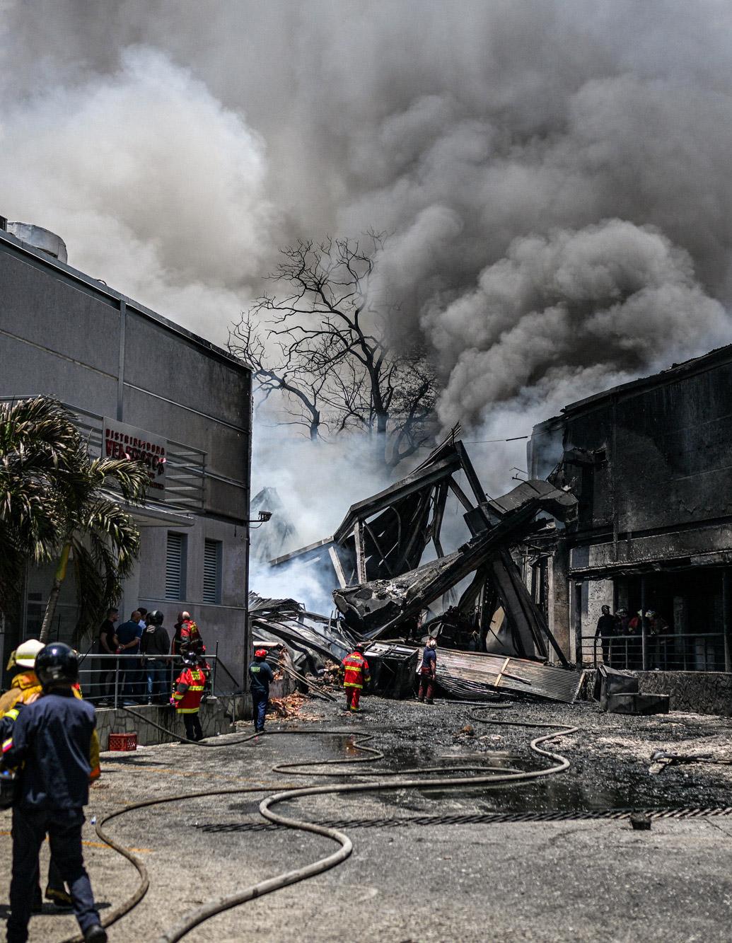 Day in Photos: A Blazing Fire, Middle Ages Festival, and Truckers’ Strike