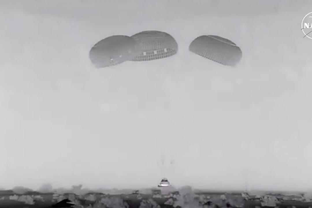 Boeing Spacecraft Lands on Earth Without 2 NASA Astronauts