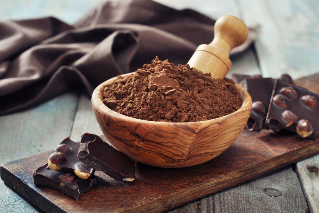 Environmental Nutrition: Catching up With Carob