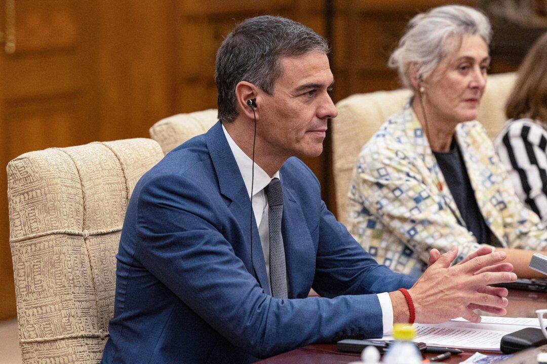 Spanish Prime Minister Visits China Amid Trade Dispute