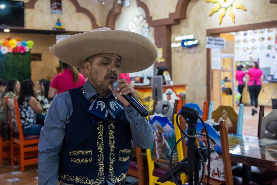 Dade City Is an Old Florida Paradise for Book Lovers, Antique Hunters, Foodies