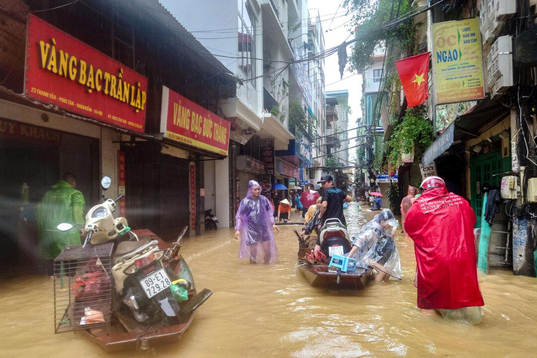 Hanoi Flooded by Swollen River as Typhoon Yagi Leaves 197 Dead