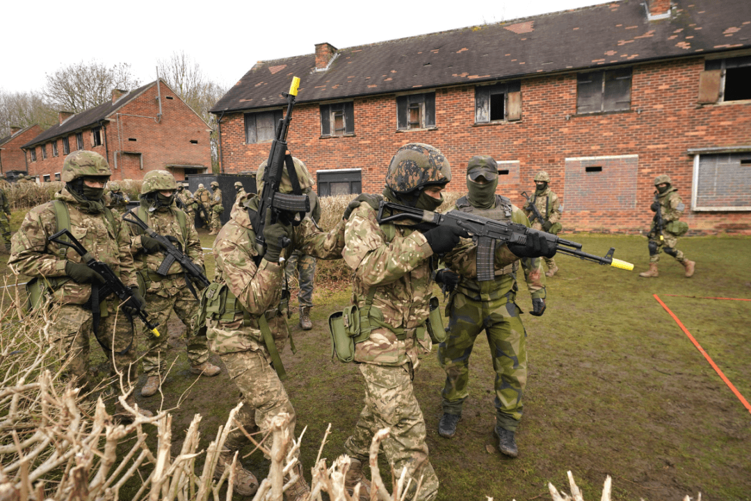 Training Ukrainian Soldiers Reducing Capacity for UK’s Own Programmes: Watchdog