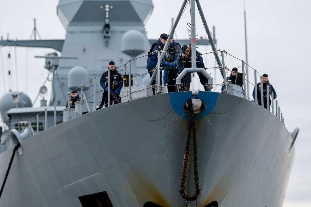German Warships Pass Through Taiwan Strait for First Time in 22 Years Despite Beijing’s Opposition