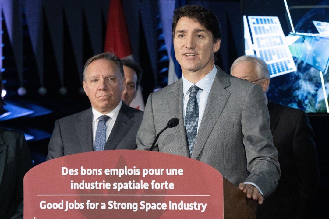 Ottawa and Quebec Offer Telesat $2 Billion Loan for Satellite Production