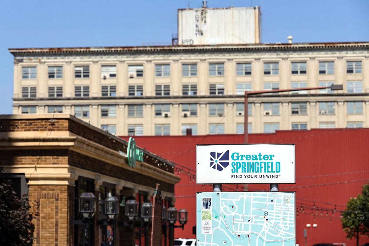 Residents of Springfield, Ohio, React to Influx of 20,000 Haitians