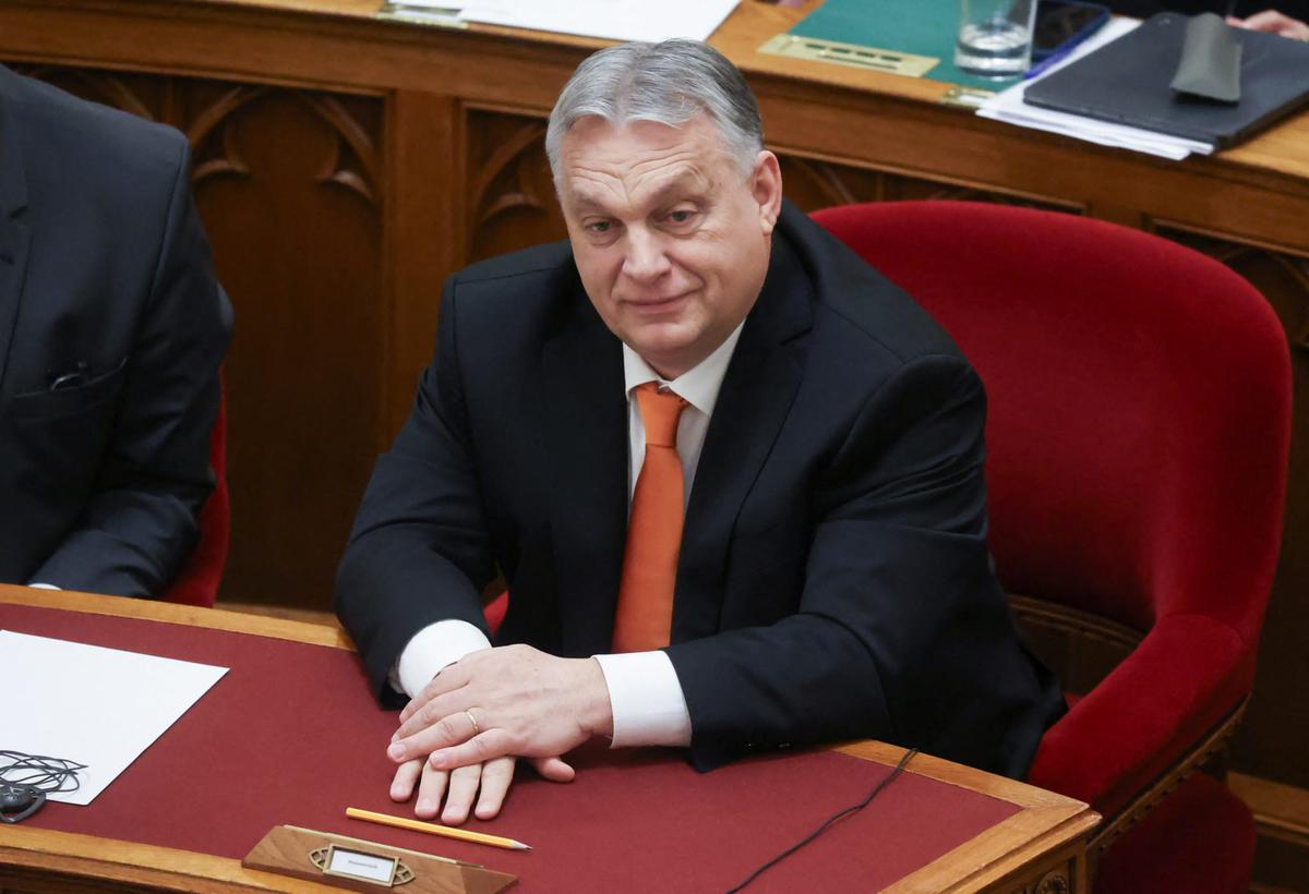 Orban Calls on EU to End Russian Sanctions to Avoid ‘Destroying’ Europe’s Economy