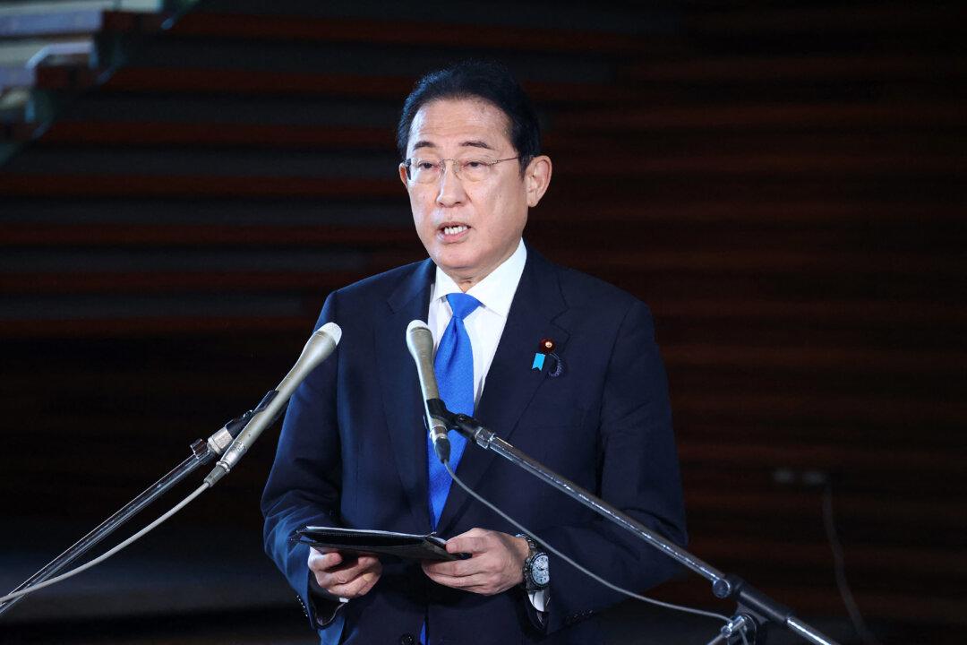 China to Work Toward Easing Japanese Seafood Import Ban Gradually