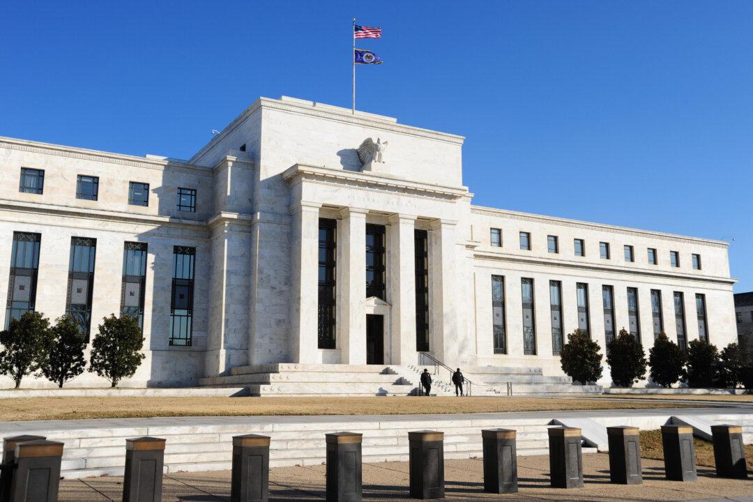 Is the Federal Reserve a Private Bank? It Doesn’t Matter.