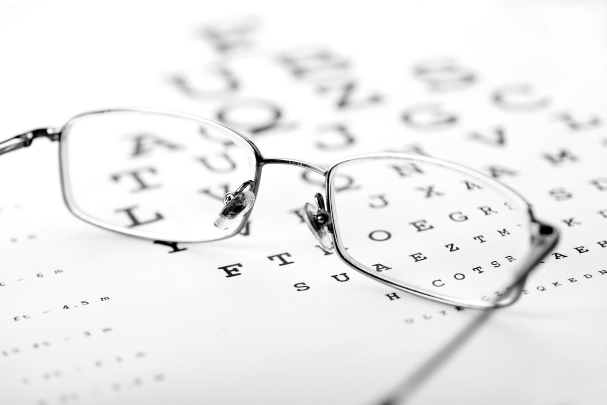 Choosing the Best Reading Glasses: A Comprehensive Guide