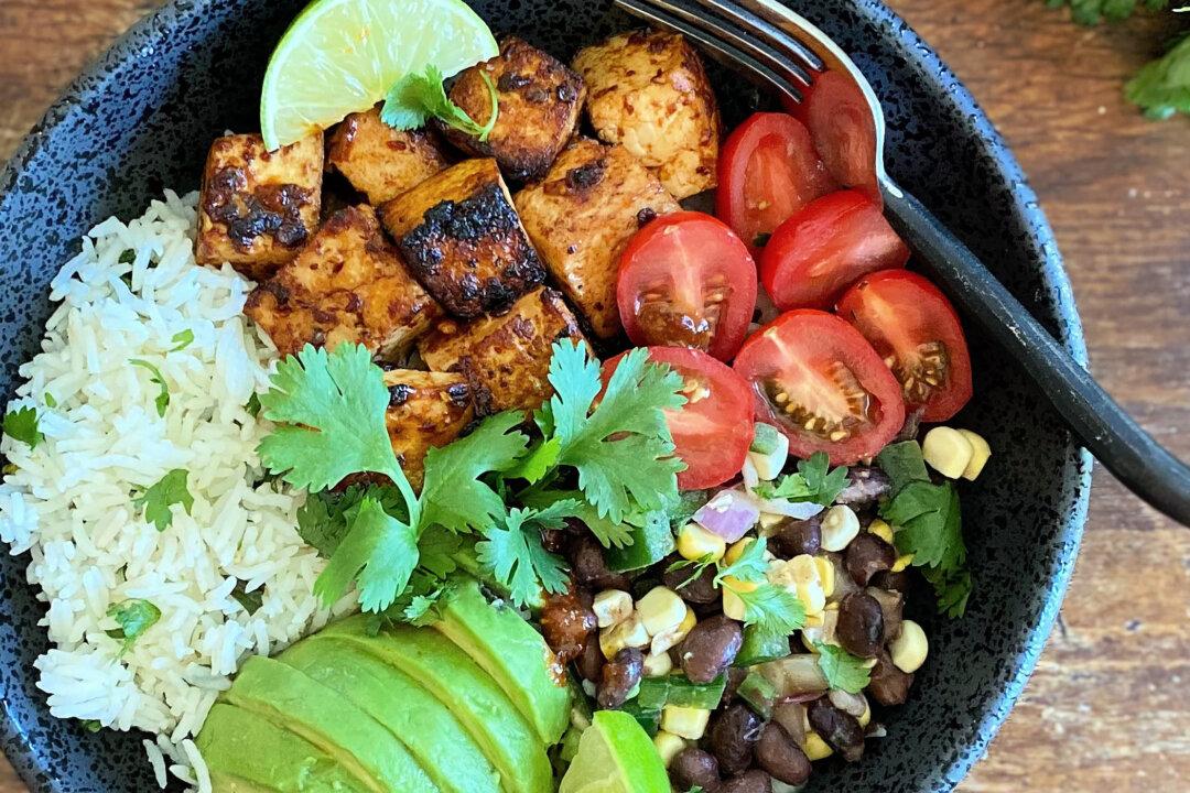 A Southwestern-Inspired Tofu Bowl to Make Your Own