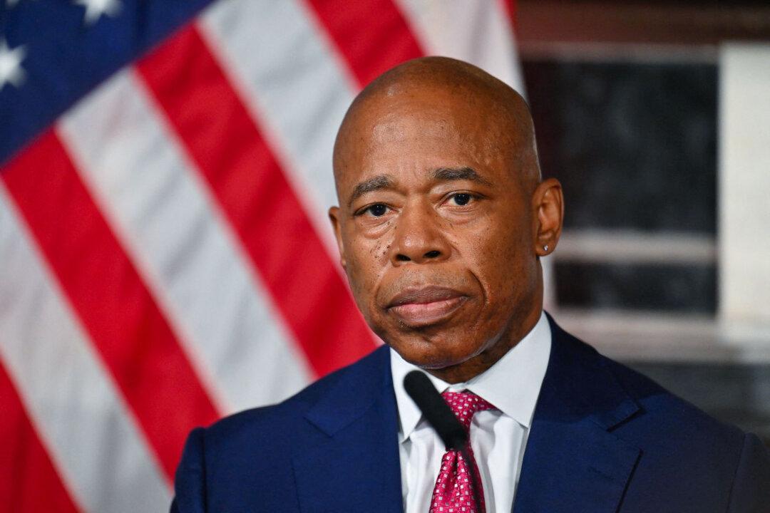 News Brief: Federal Judge Unseals Indictment Against Mayor Eric Adams; NBC’s Longtime ‘Today’ Show Host Announces Departure; FDA Issues Warning on Pet Food Products