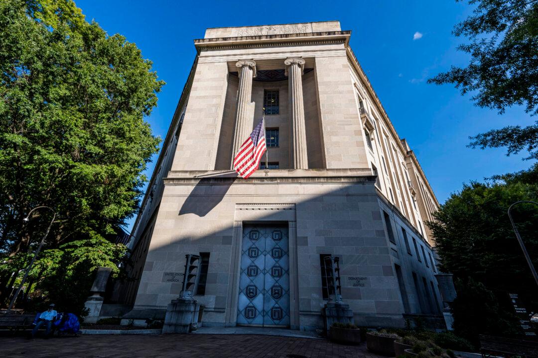 DOJ Directs Prosecutors to Probe Officials Who Obstruct Immigration Enforcement