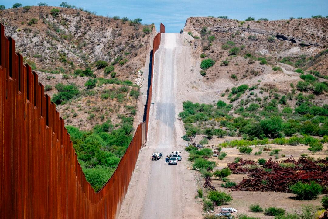 ICE: Over 425,000 Criminal Illegal Immigrants Not in Agency’s Custody, Including 13,099 Convicted Killers