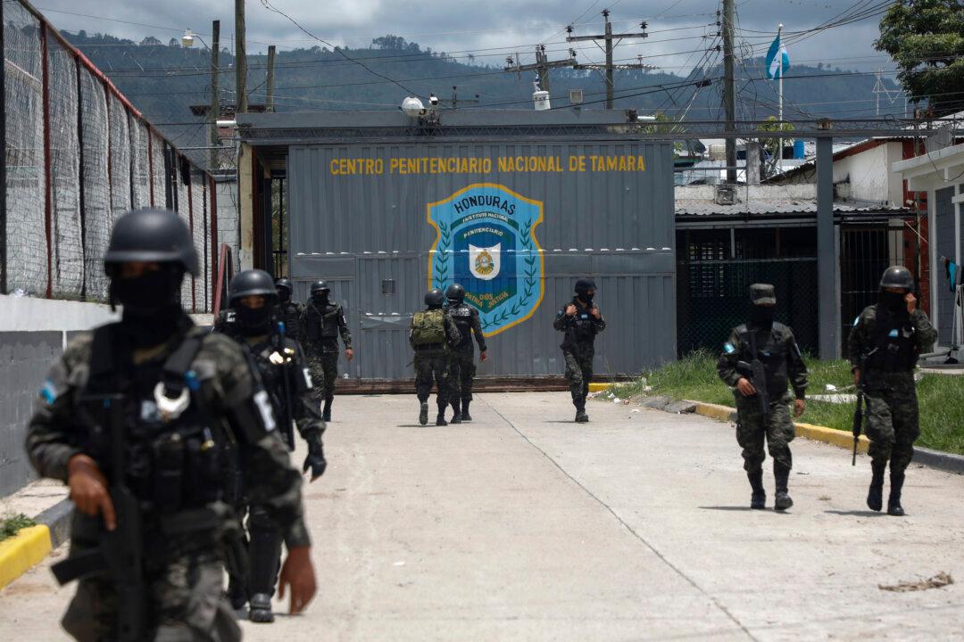 Attempted Prison Escape in Honduras Leaves 2 Inmates Dead and 3 Injured