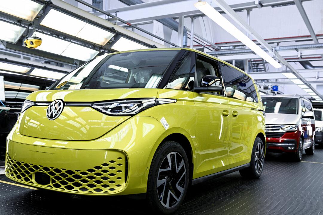 Germany Rejects Italian Proposal for Early Review of Gas-Powered Car Ban