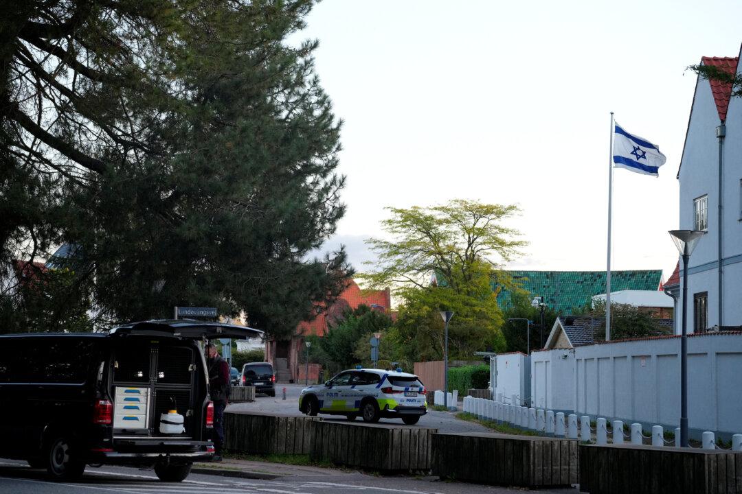 Danish Police Detain 3 People After Blasts Near Israel Embassy