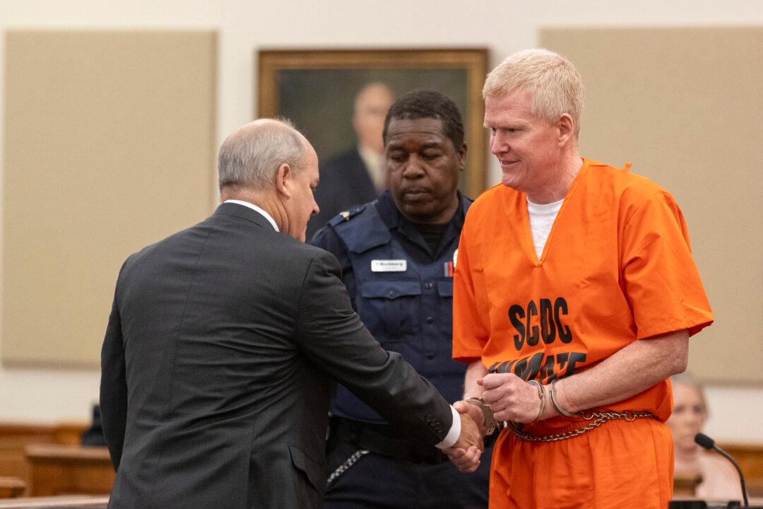 Federal Court Rejects Murdaugh’s Appeal That 40 Years Is Too Harsh for Stealing Millions