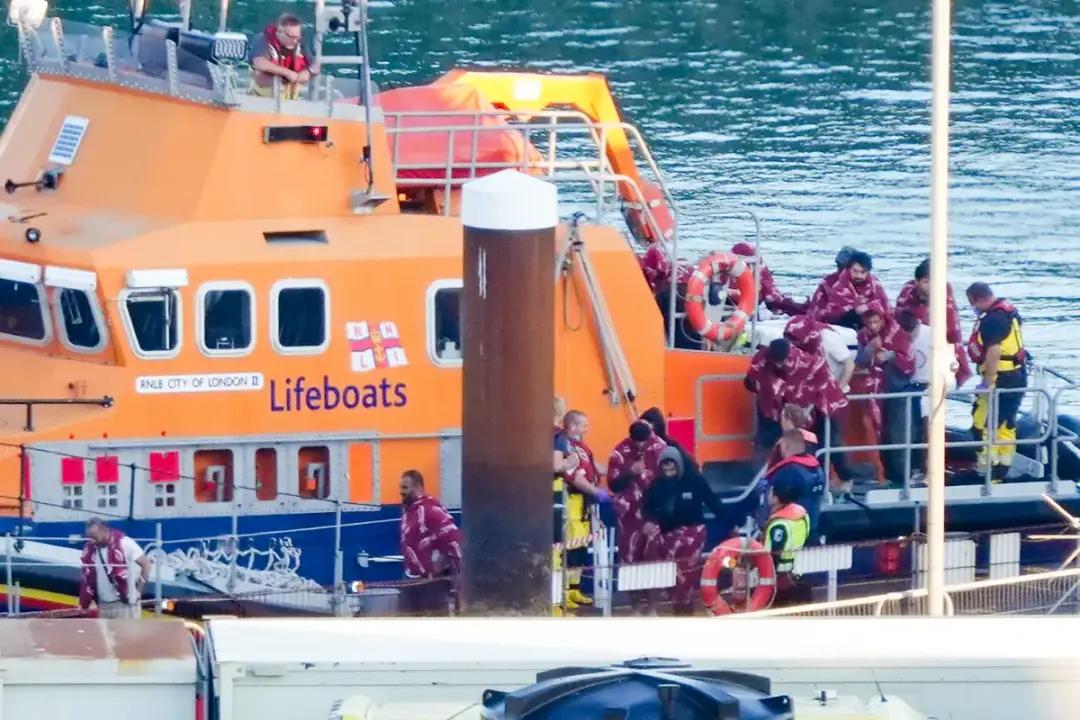 973 Illegal Immigrants Cross English Channel in One Day