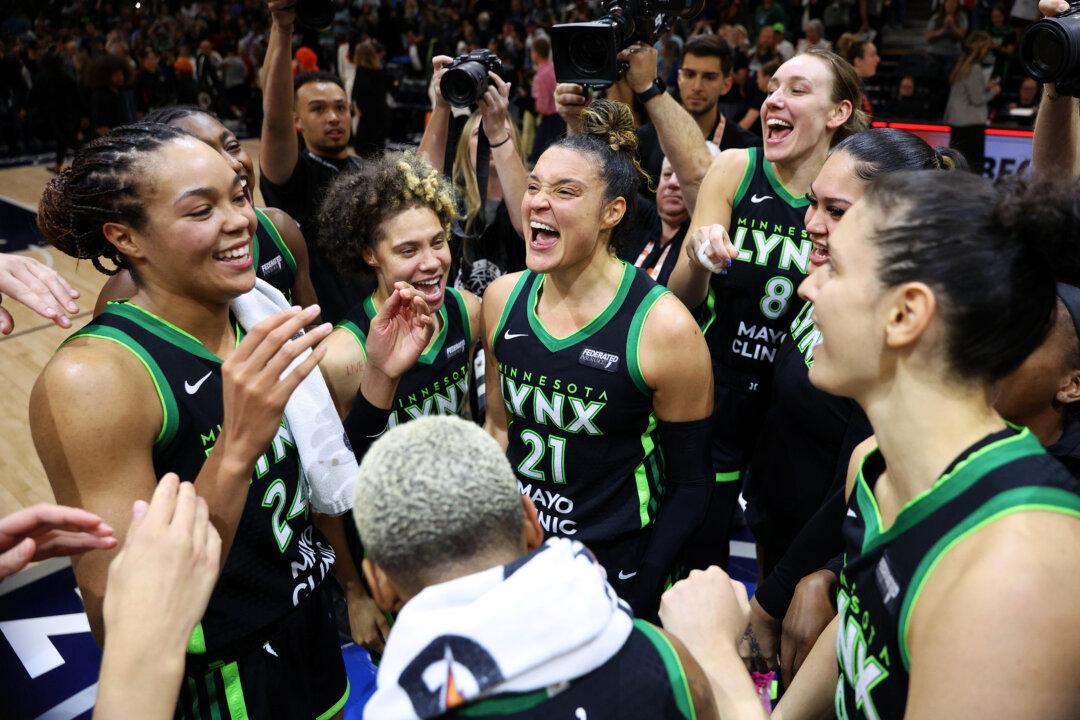 Minnesota Lynx Oust Connecticut Sun to Reach WNBA Finals