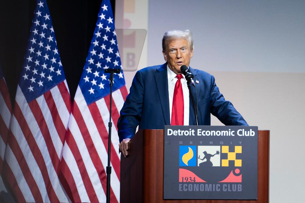 Trump Promises Tax Deduction for Car Loan Interest, Incentives for Auto Industry